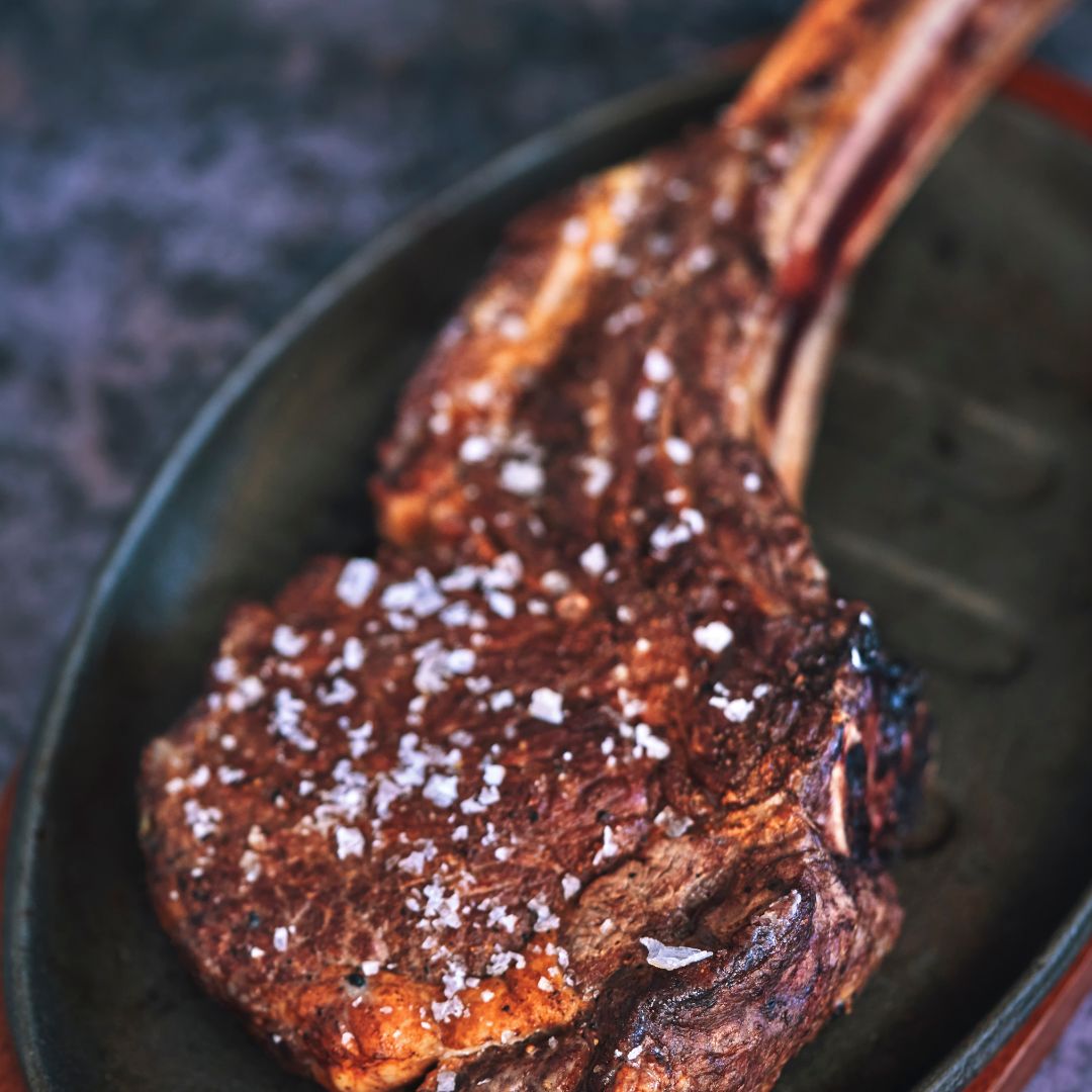 tomahawk steak