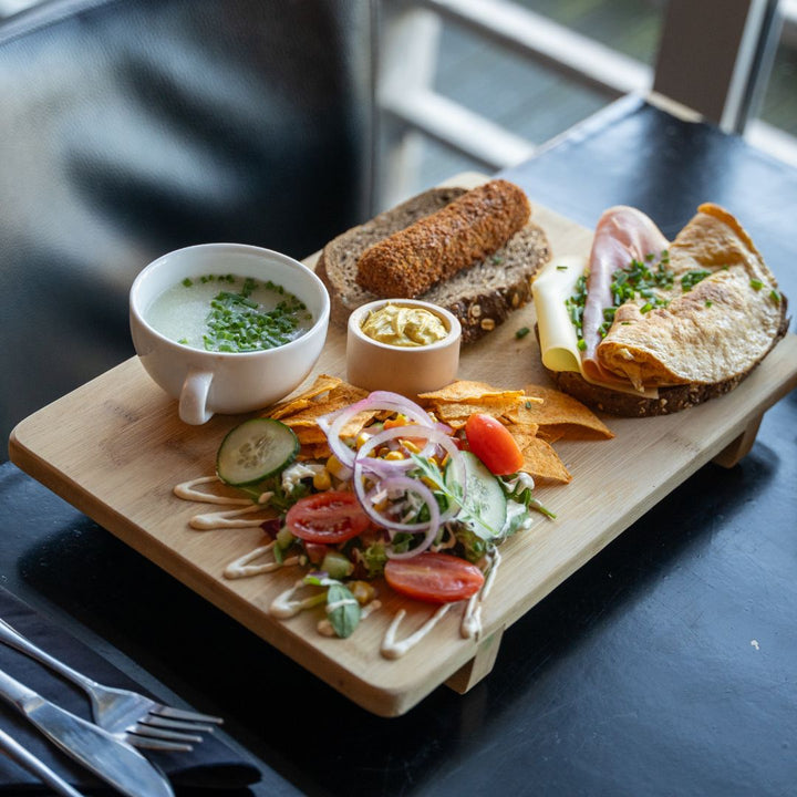 Lunch bij Brasserie HeerluX in Schinveld