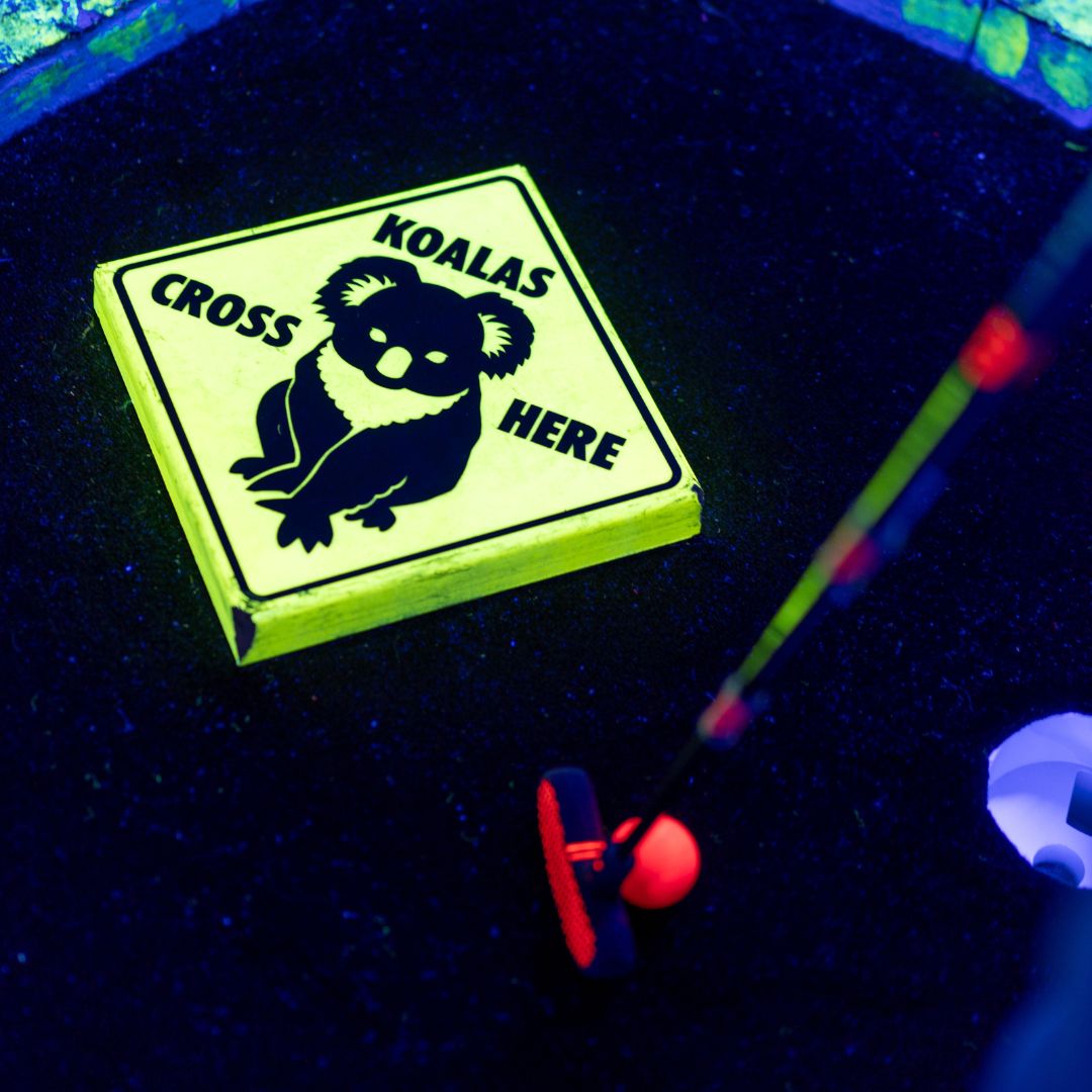 GlowGolf Maastricht & Bitterballen arrangement