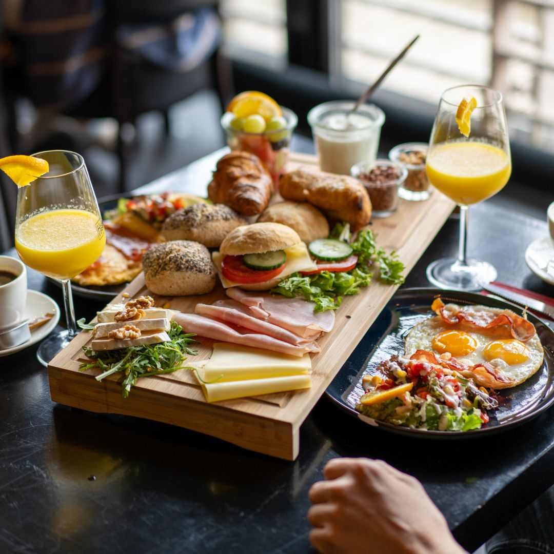 Luxe ontbijt bij Brasserie Heerlux