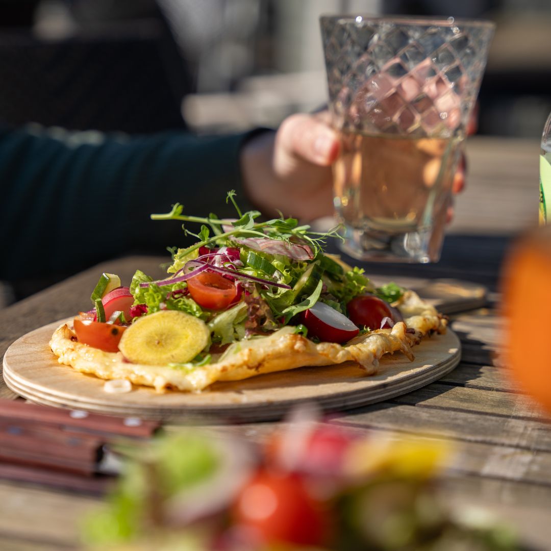 wandelarrangement en fietsarrangementCafé Tinus in Panningen 