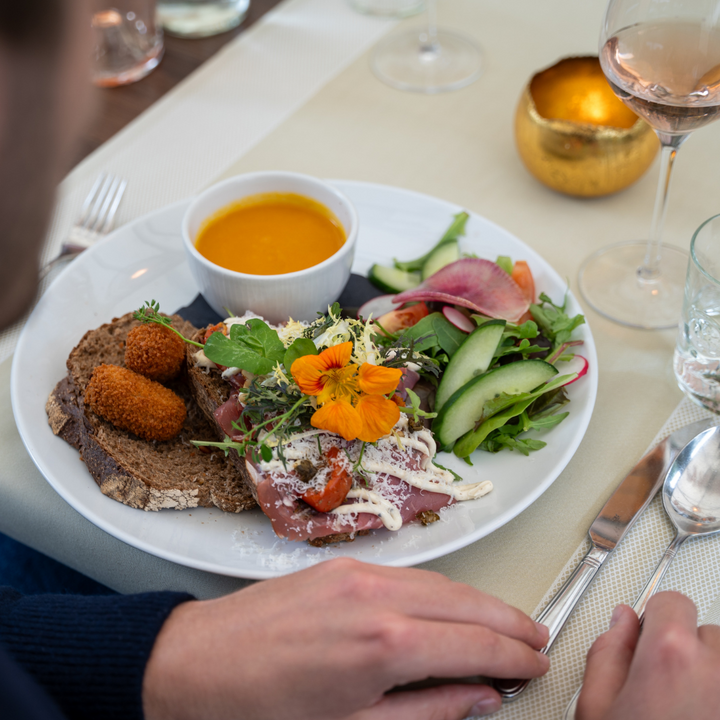 2-gangen lunch bij Gasterij 't Oude Poorthuys in Heerlen