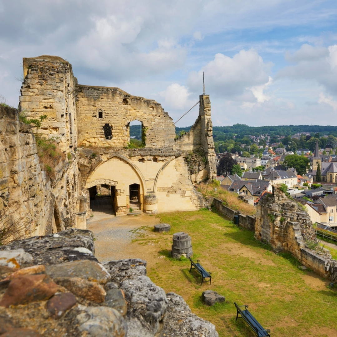 Theater & Legendes bij Kasteel Valkenburg